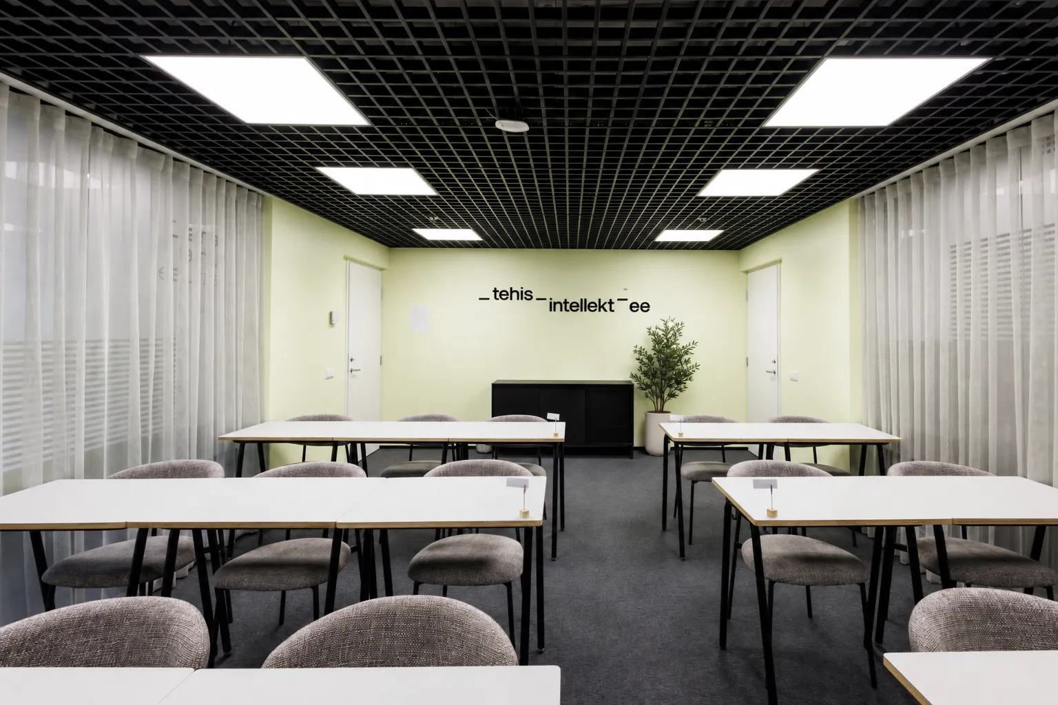 Tehisintellekt.ee koolitusruum Jalgpalli 1 kontoris